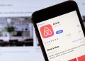 Airbnb stock price analysis after earnings: buy or sell?