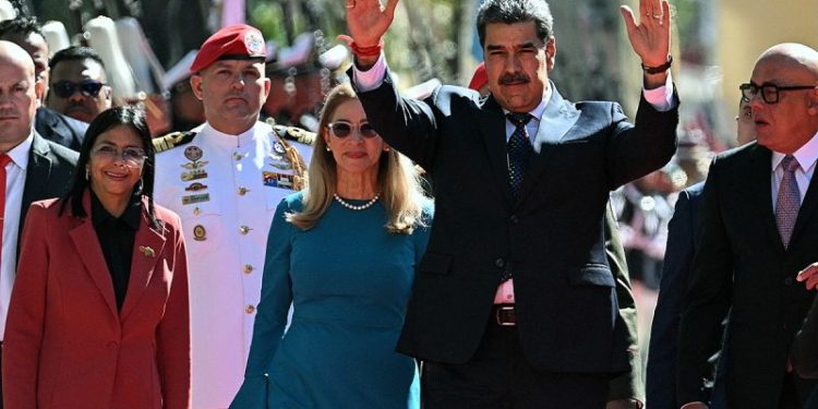 Trump says ‘don’t read anything into it’ when asked about declaring Venezuela’s airspace closed