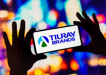 Tilray Brands stock has crashed—but a bullish pattern is emerging